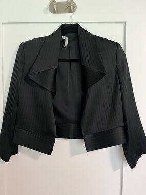 St. John Couture Black Women's Cropped Open-Front Jacket